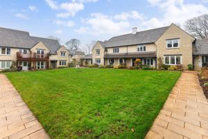 Photo 7- click for photo gallery